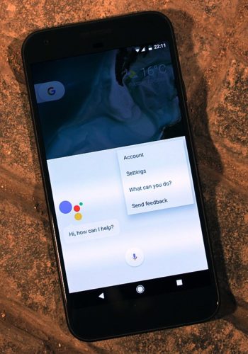 Android Assistant on the Google Pixel XL smartphone