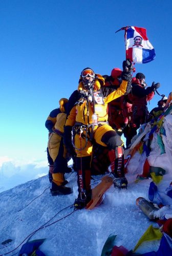 Team at the summit of Mount Everest in 2011