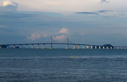 Taken from a TurboJET after leaving Macau. Its exact date of inauguration has not yet been confirmed.