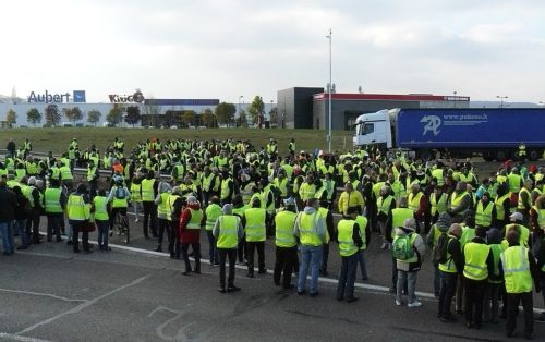 Yellow Jacket protestors blocking the road at the roundabout of the Vaugine in Vesoul (Haute-Saône). 17 November 2018