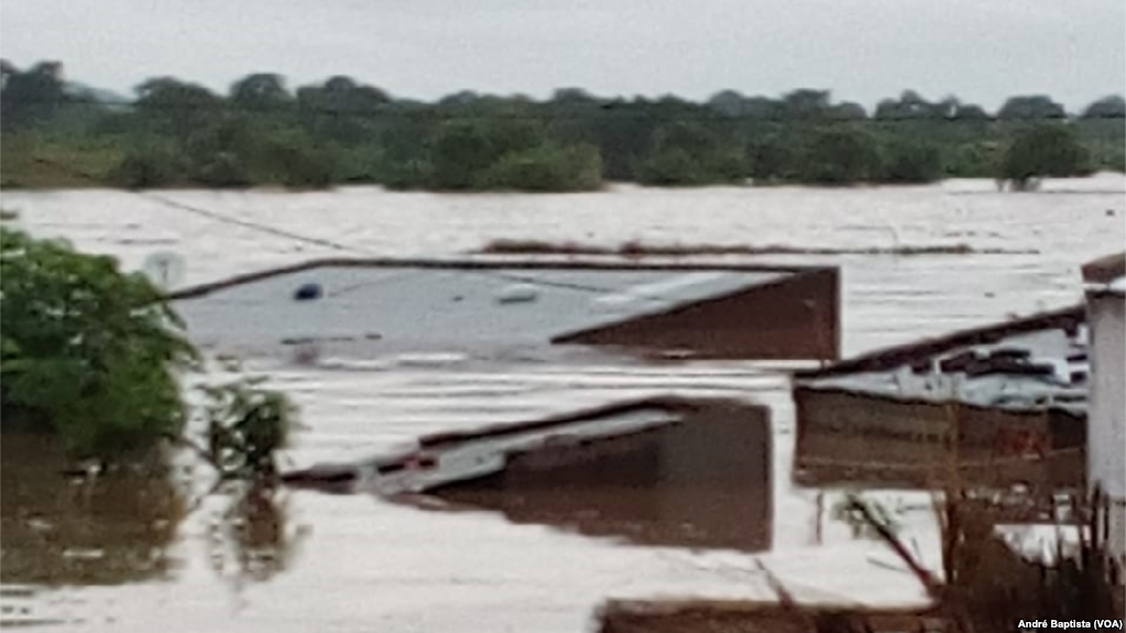 Flooding in submerged houses, Tete, Mozambique, March 9, 2019