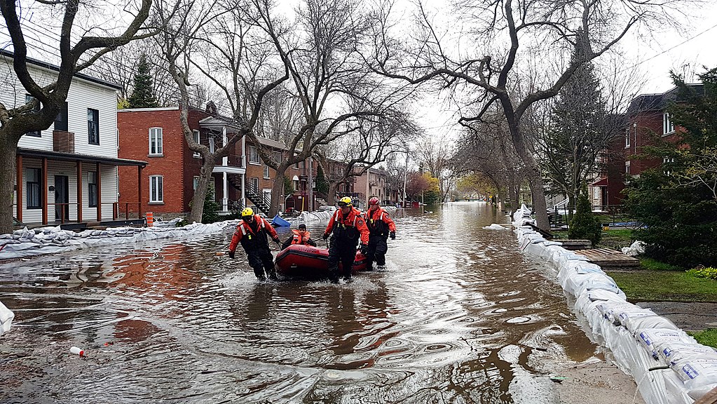 Flooding in the Cartierville neighborhood of Montreal, 8 May 2017.