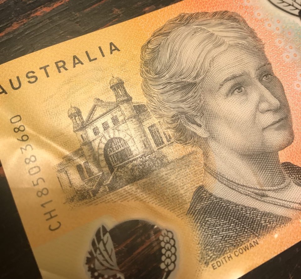 Example of the back of Australia's 2018 50-dollar note, with a picture of Edith Cowan.