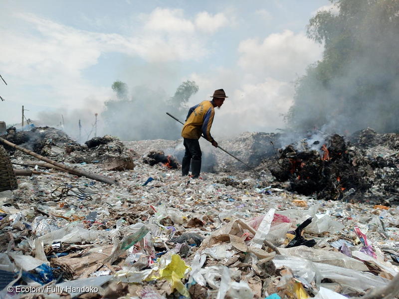 People collect plastic scraps and paper to take to a local factory, where it is burned as fuel. One small truckload earns 10 USD. Bangkun Village, Pungging District, Mojokerto Regency.