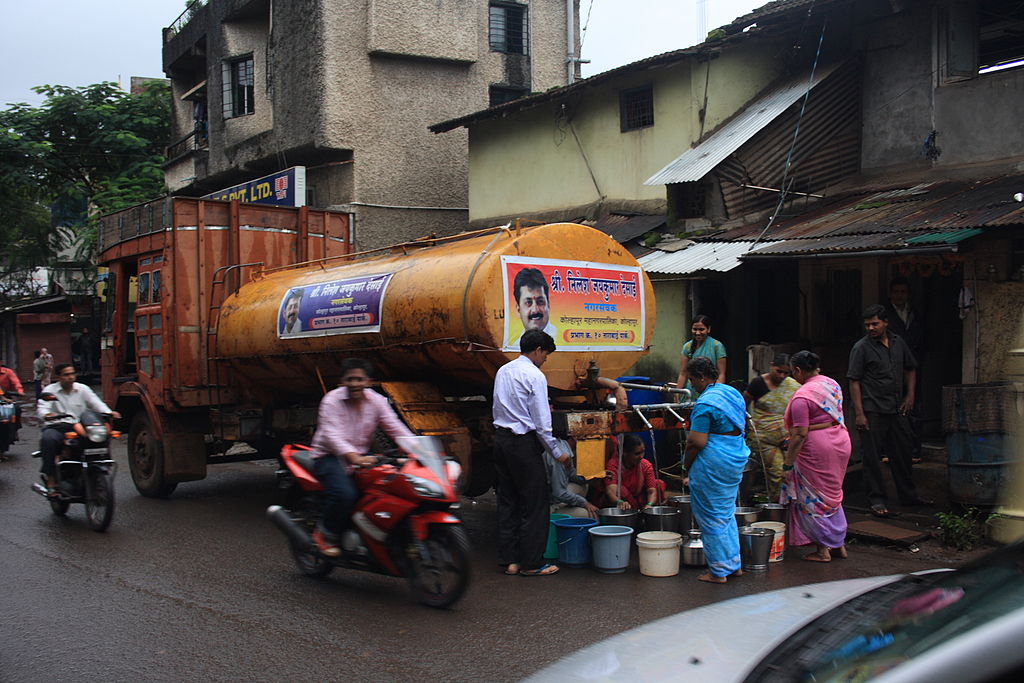 A truck distributing water to residents in Kolhapur, Maharashtra, India on 4 September 2010.