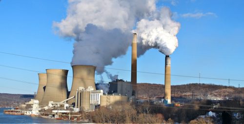 The Bruce Mansfield Power Plant on the Ohio River in Beaver County, Pennsylvania.