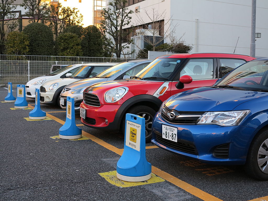 Carsharing station of Times Car Plus, Shibuya, Tokyo, Japan (Docomo Tower side Station) / 東京都渋谷区のタイムズカープラスのカーシェアリングステーション（ドコモタワーサイドステーション）