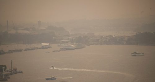 Bushfire haze from fires in Blue Mountains, seen from Sydney Harbour bridge