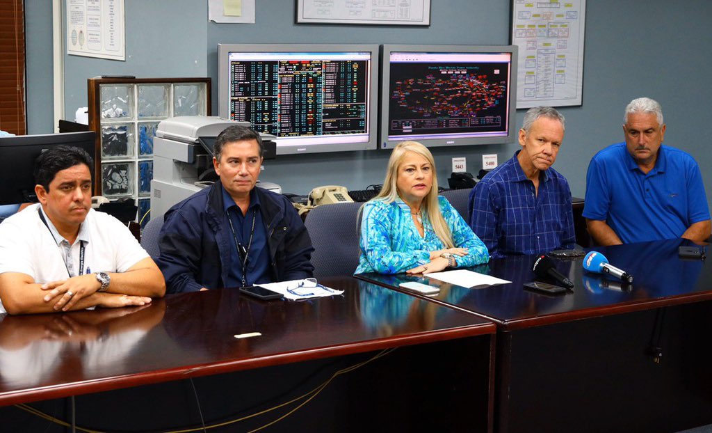 Wanda Vázquez is shown during a meeting about the recent earthquakes in Puerto Rico.