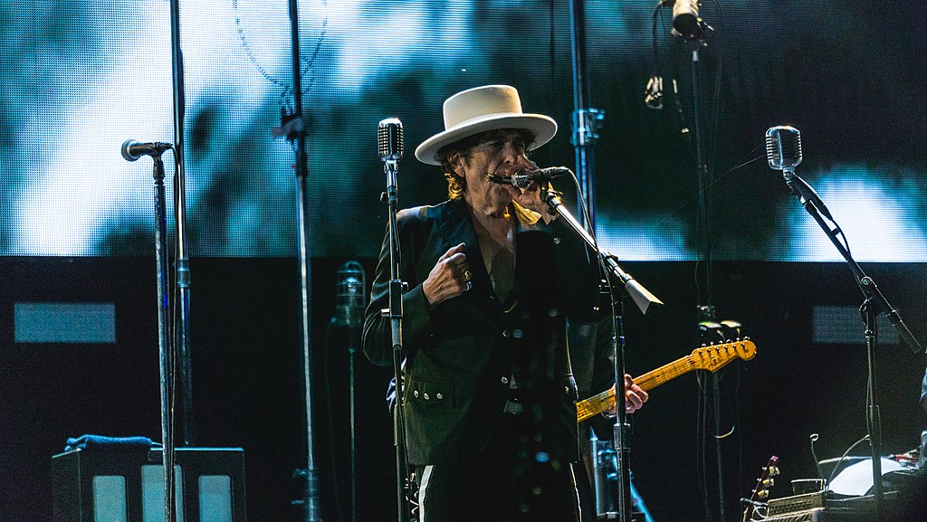 Bob Dylan Continues to Surprise