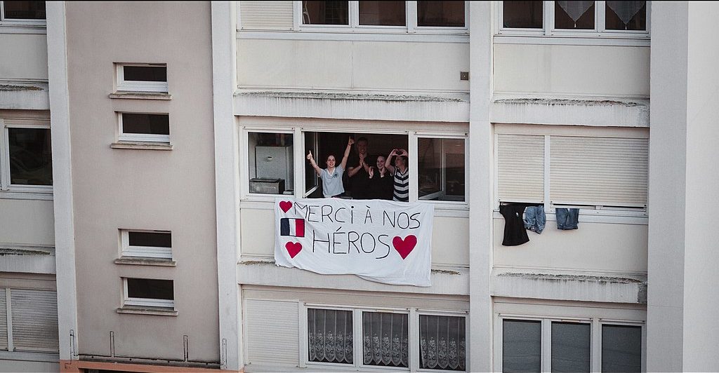 Hommage aux soignants, Le Mans.