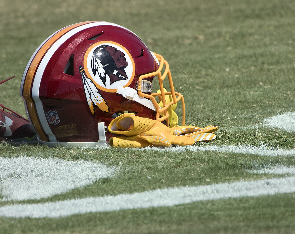 redskins feather helmet