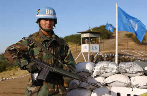 Bolivian "Blue Helmet" at an exercise in Chile, 2002