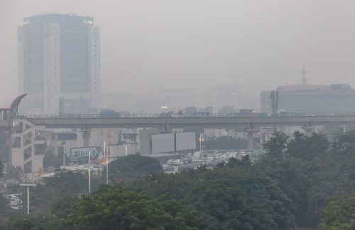 Smog in Gurgaon Cyber City, Delhi