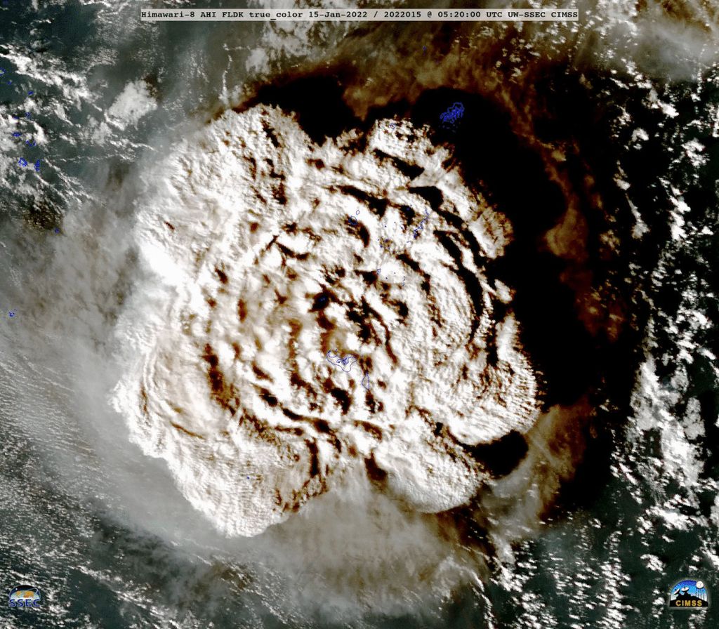 Massive Eruption of Undersea Volcano in Tonga