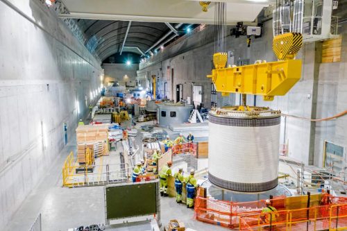 Assembly of a rotor in the engine room.