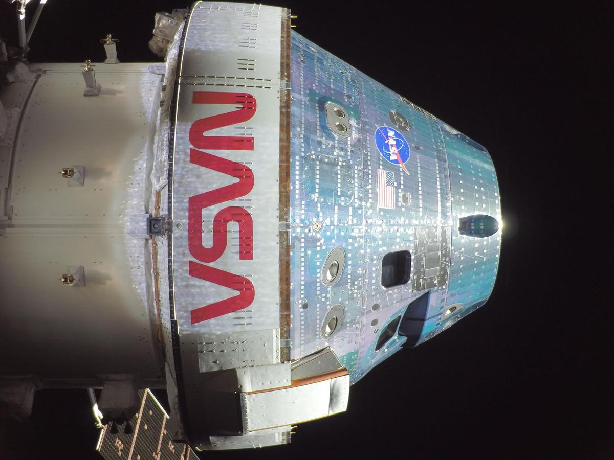 Orion Snaps a Selfie During External Inspection art002e004357 (April 3, 2026) - Orion snapped this high-resolution selfie in space with a camera mounted on one of its solar array wings during a routine external inspection of the spacecraft on the second day into the Artemis II mission.